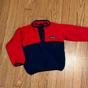 Patagonia synchilla toddler fleece pull over 2T red and blue
